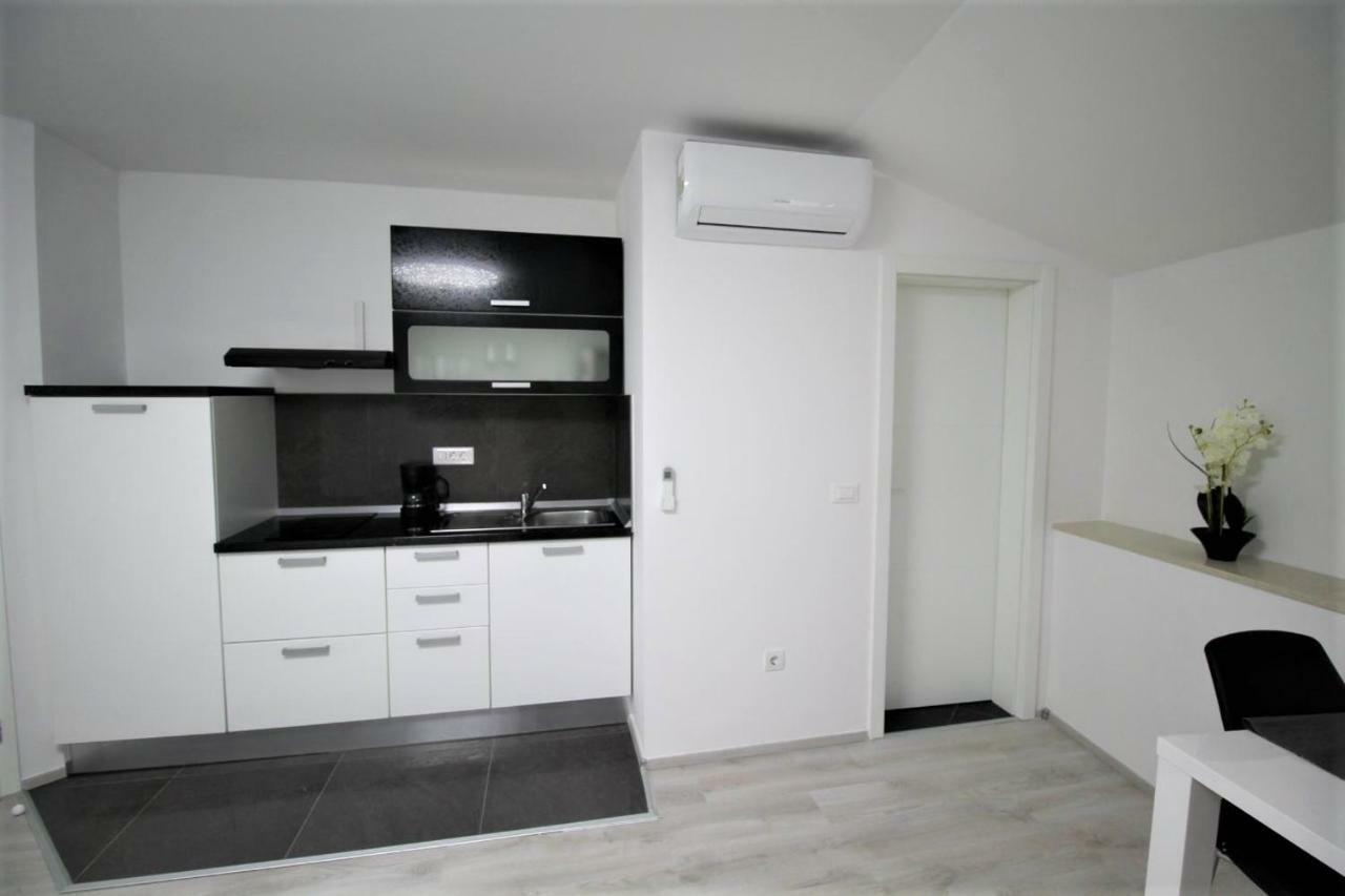 Arbel Apartments Poreč Exterior foto